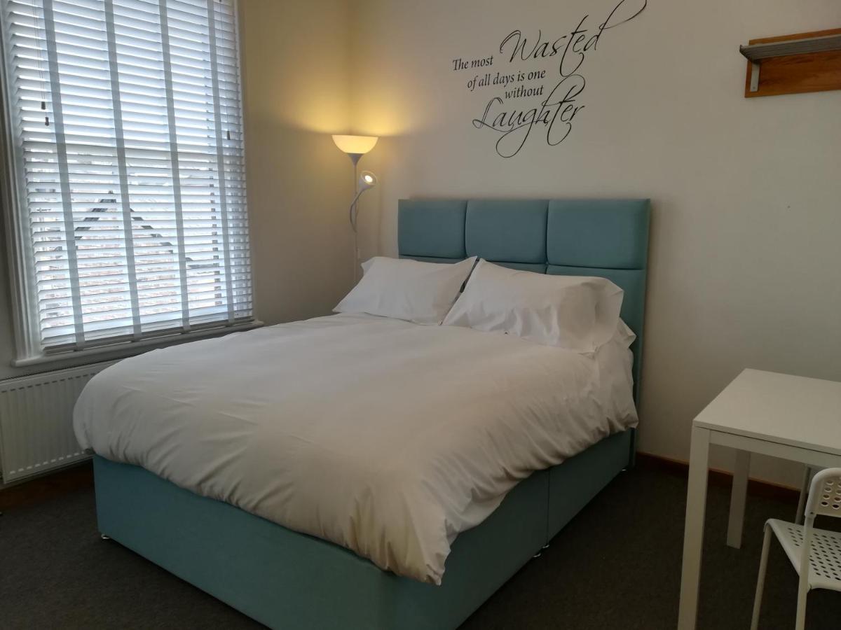 Mcmillan House Studio Apartments - York — Photos 3
